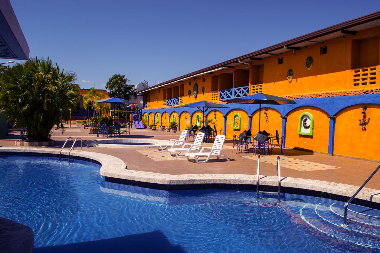 Hotel La Hacienda 圣地亚哥 外观 照片