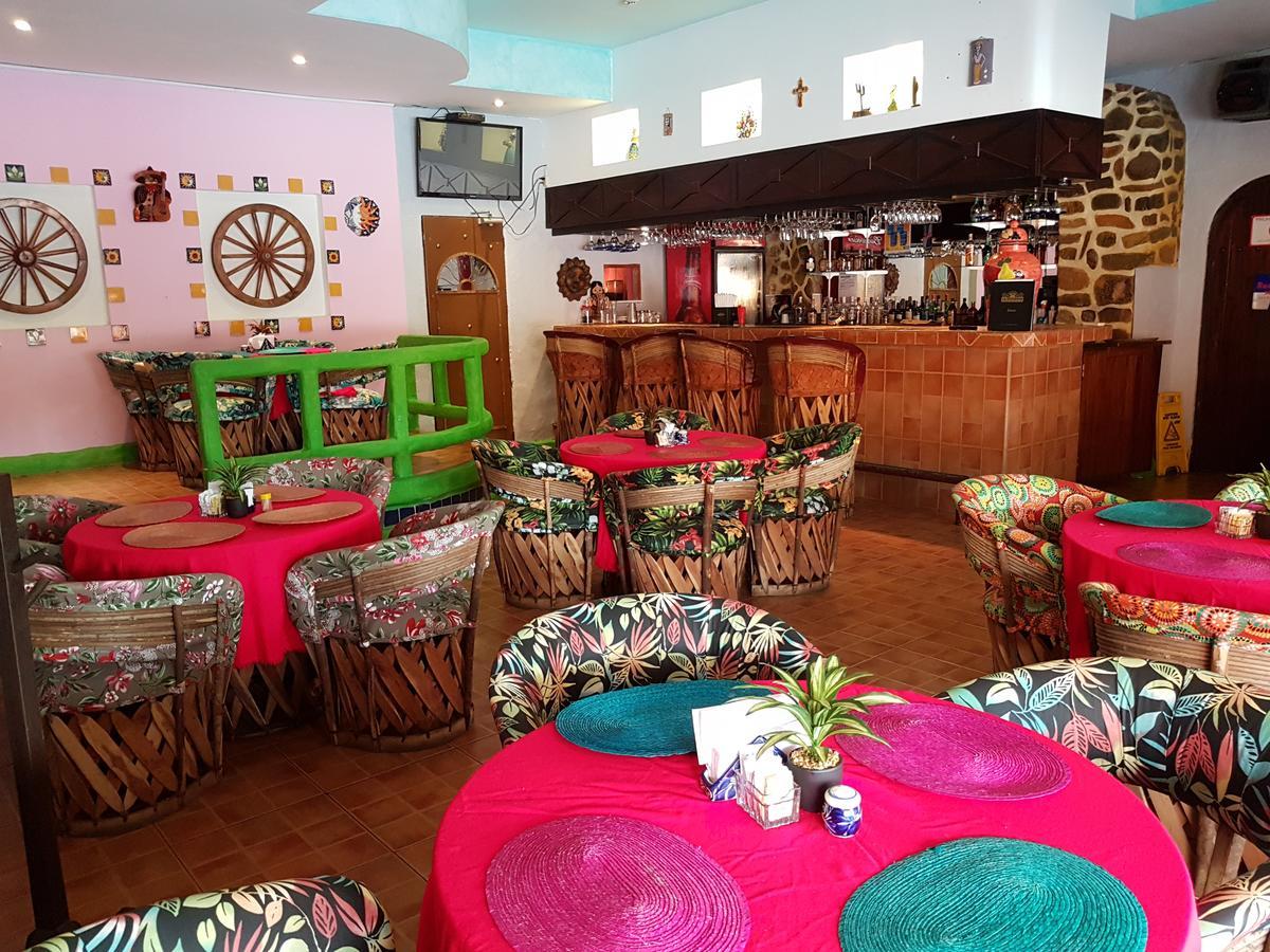 Hotel La Hacienda 圣地亚哥 外观 照片